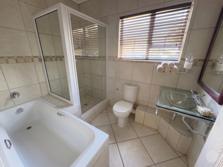 3 Bedroom Property for Sale in Gonubie North Eastern Cape
